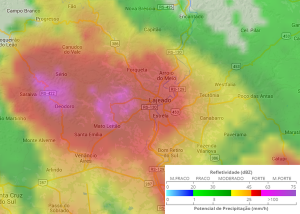 Imagem do radar do Morro da Igreja/SC por volta das 23h 30min.
