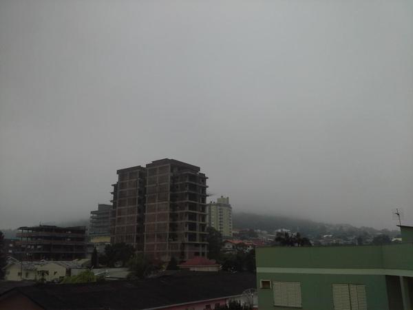 Vista do Morro de Languiru, por volta das 10h